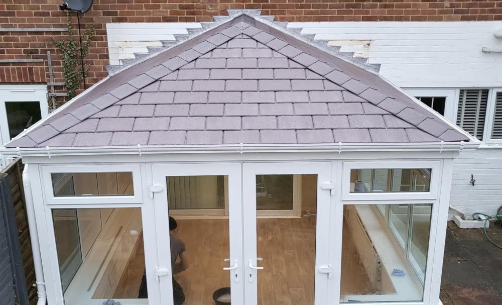 Icotherm roof with Amethyst Liteslate Tiles