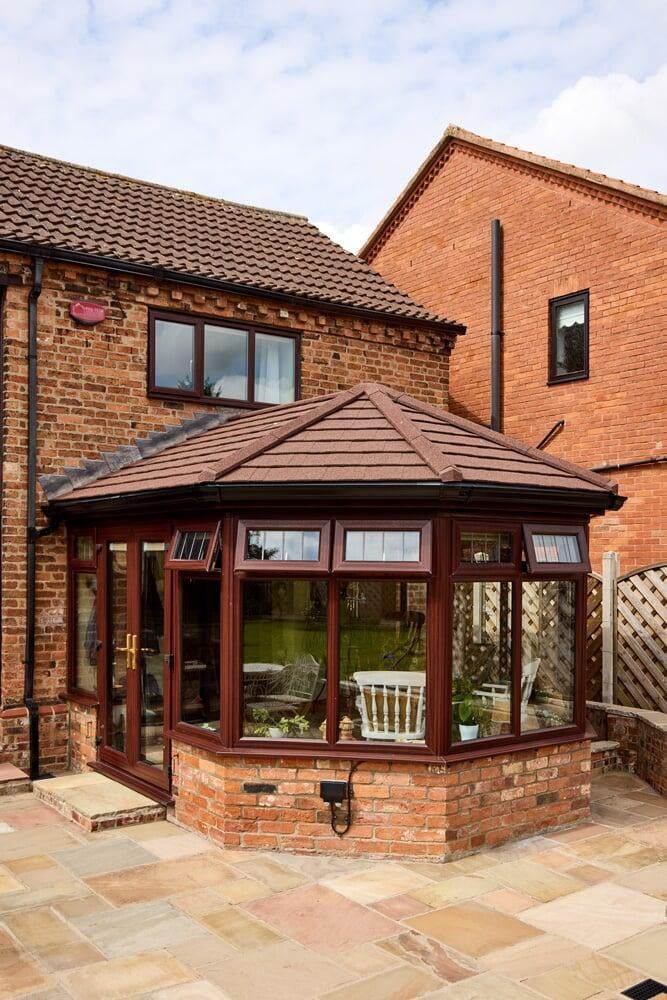 Icotherm roof with Brindle Brown Tiles